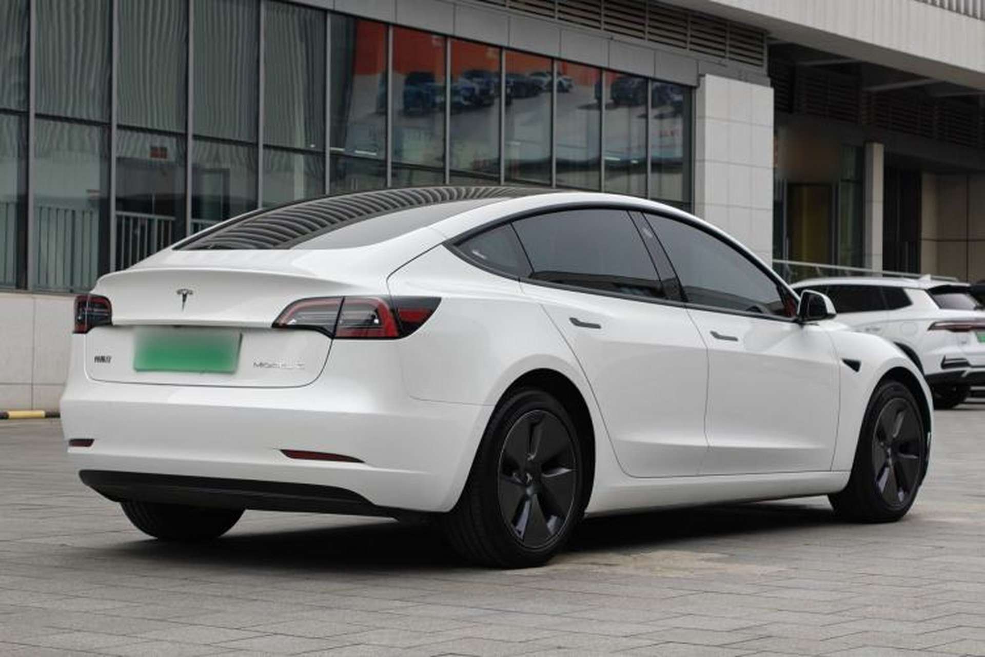 Used Tesla Model 3 2022 Rear-Wheel-Drive Version Exterior 3