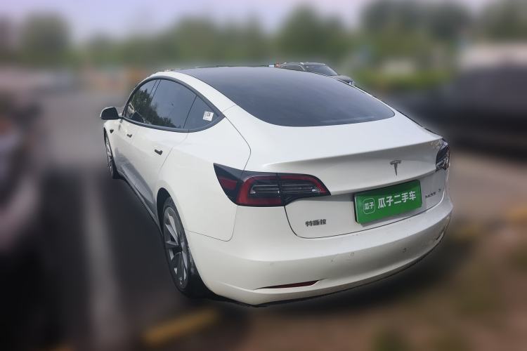 Used Tesla Model 3 2022 Rear-Wheel-Drive Version Exterior 3