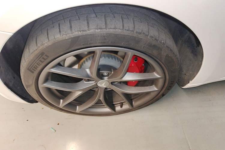 Used Tesla Model 3 2022 Performance High-Performance All-Wheel-Drive Version Exterior 4