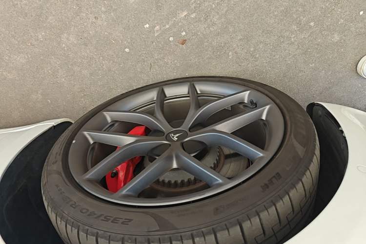 Used Tesla Model 3 2022 Performance High-Performance All-Wheel-Drive Version Exterior 4
