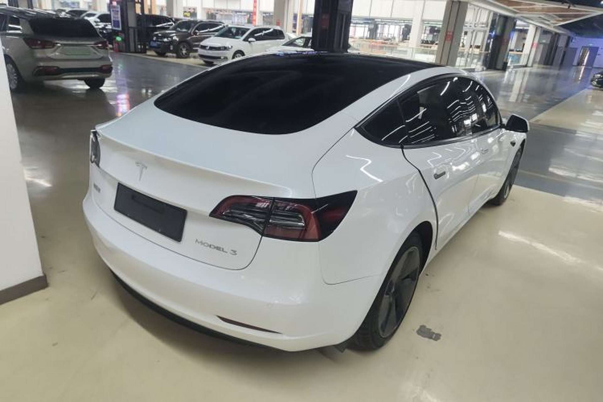 Used Tesla Model 3 2022 Rear-Wheel-Drive Version Exterior 5