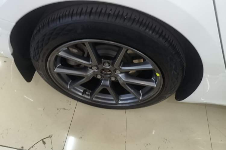 Used Tesla Model 3 2022 Rear-Wheel-Drive Version Exterior 5