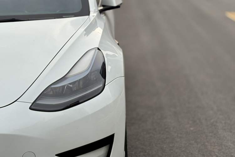 Used Tesla Model 3 2022 Rear-Wheel-Drive Version Exterior 6