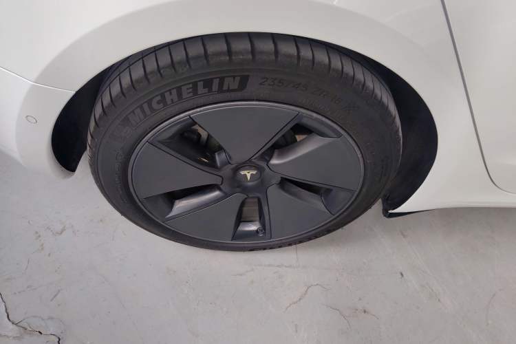 Used Tesla Model 3 2022 Rear-Wheel-Drive Version Exterior 8