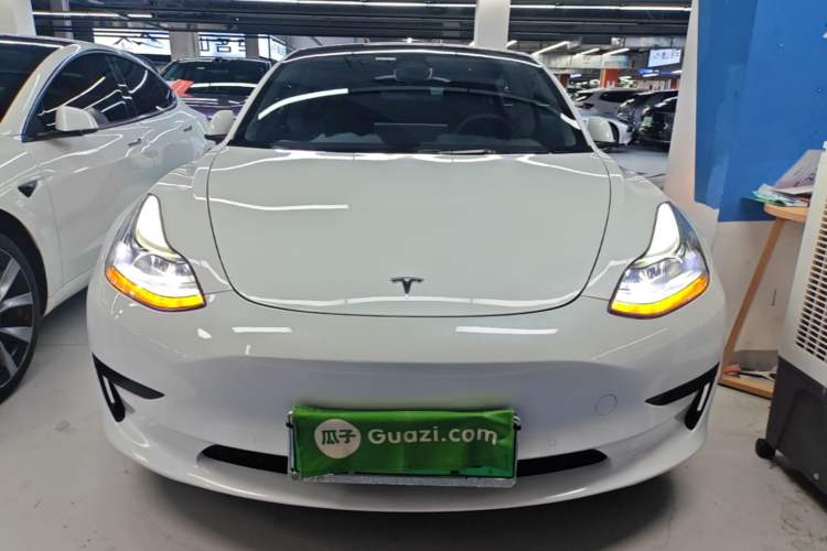 Used Tesla Model 3 2022 Rear-Wheel-Drive Version Front
