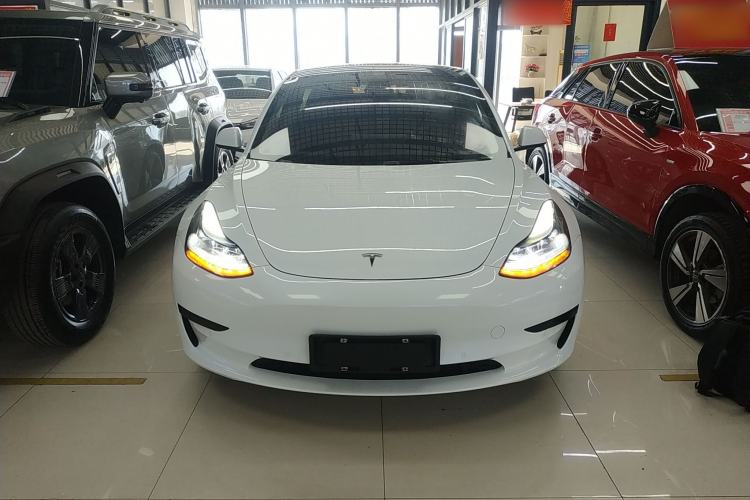 Used Tesla Model 3 2022 Rear-Wheel-Drive Version Front