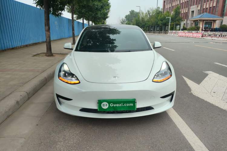 Used Tesla Model 3 2022 Rear-Wheel-Drive Version Front