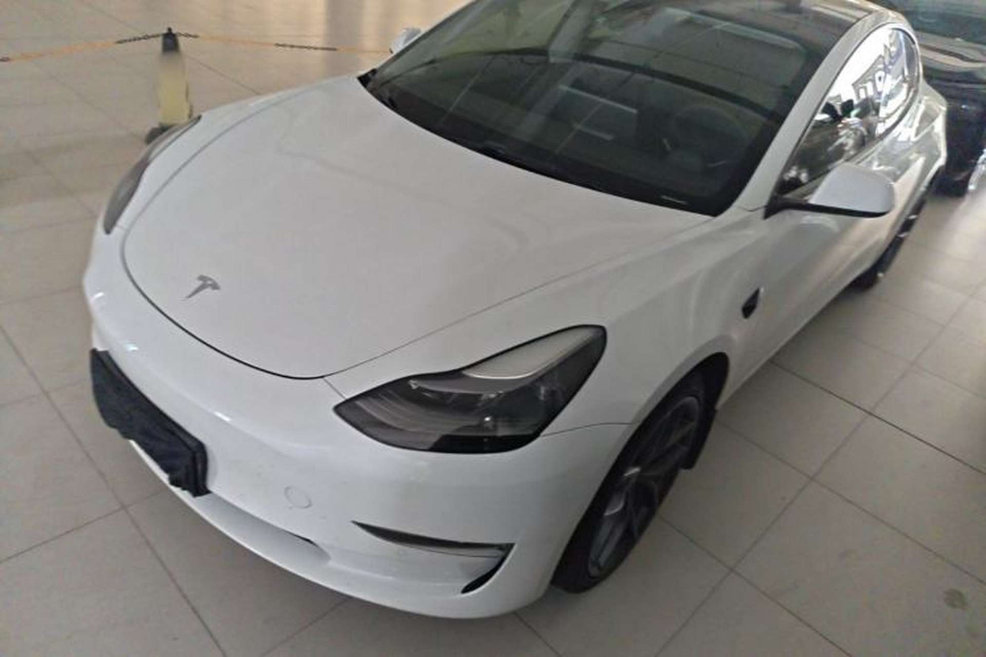 Used Tesla Model 3 2022 Performance High-Performance All-Wheel-Drive Version Front Left 45 Deg