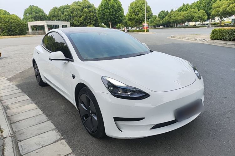 Used Tesla Model 3 2022 Rear-Wheel-Drive Version Front Right 45 Deg