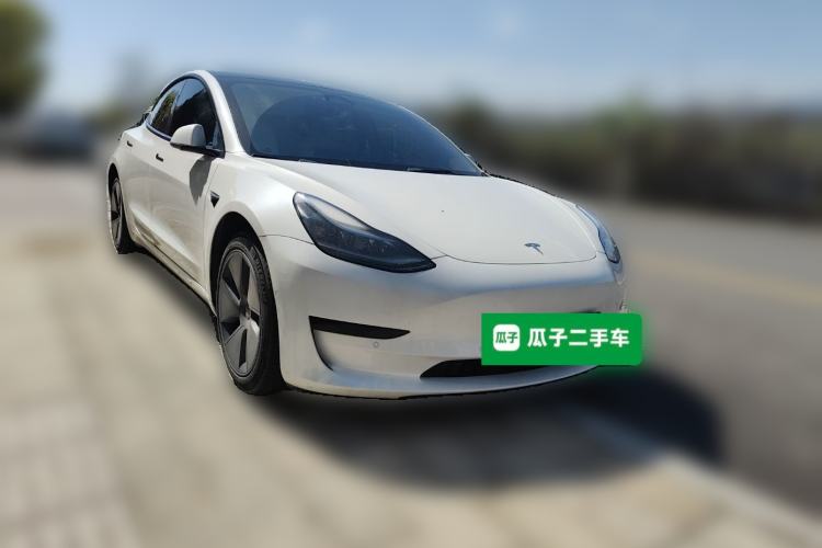 Used Tesla Model 3 2022 Rear-Wheel-Drive Version Front Right 45 Deg