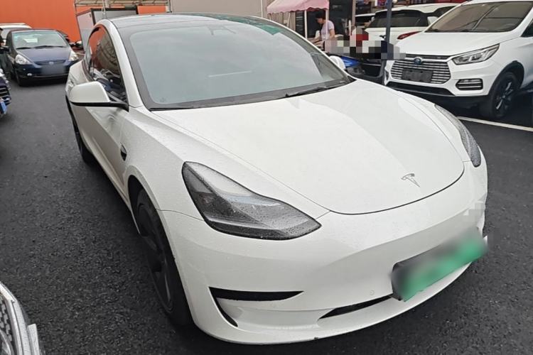 Used Tesla Model 3 2022 Rear-Wheel-Drive Version Front Right 45 Deg