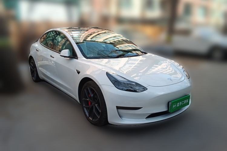 Used Tesla Model 3 2022 Performance High-Performance All-Wheel-Drive Version Front Right 45 Deg