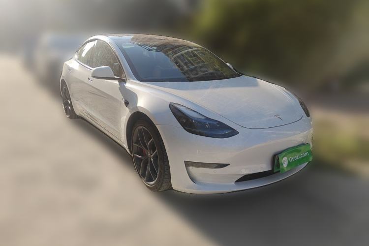 Used Tesla Model 3 2022 Performance High-Performance All-Wheel-Drive Version Front Right 45 Deg