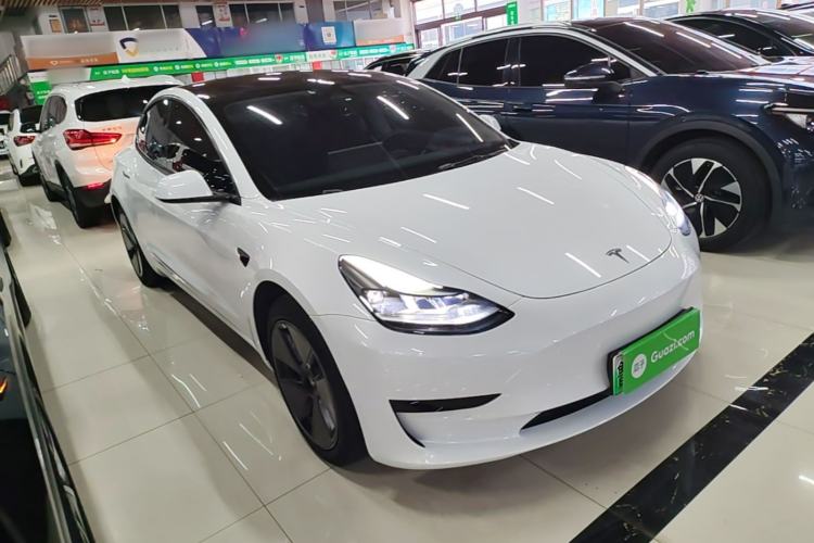 Used Tesla Model 3 2022 Rear-Wheel-Drive Version Front Right 45 Deg