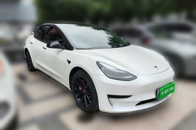 Used Tesla Model 3 2022 Rear-Wheel-Drive Version Front Right 45 Deg