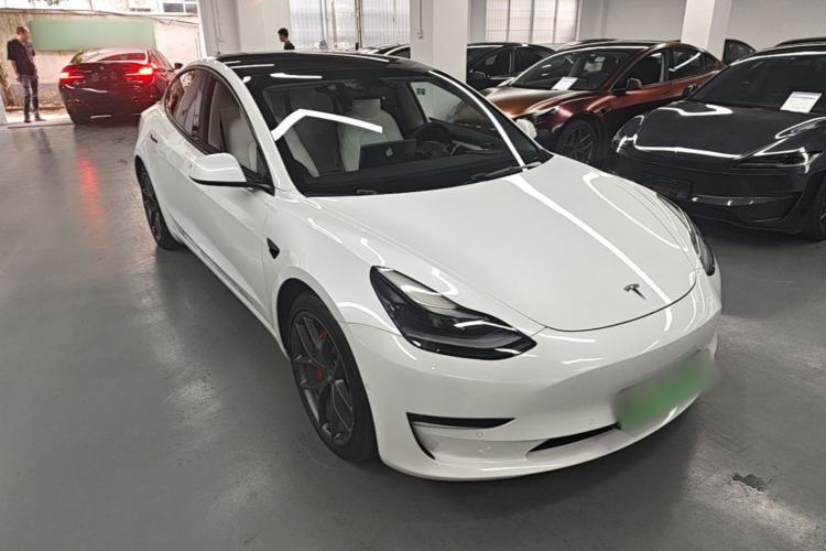 Used Tesla Model 3 2022 Performance High-Performance All-Wheel-Drive Version Front Right 45 Deg