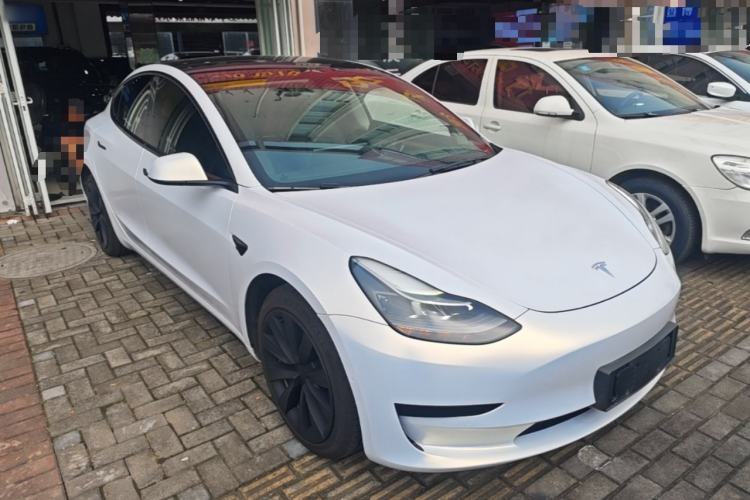 Used Tesla Model 3 2022 Rear-Wheel-Drive Version Front Right 45 Deg