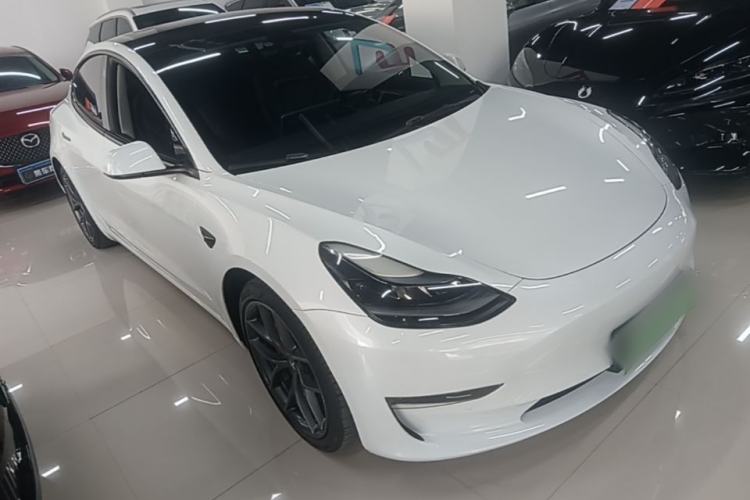 Used Tesla Model 3 2022 Performance High-Performance All-Wheel-Drive Version Front Right 45 Deg