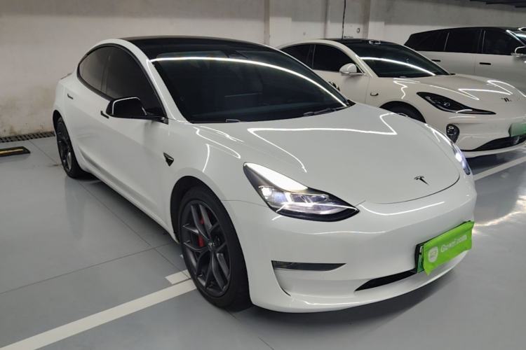 Used Tesla Model 3 2022 Performance High-Performance All-Wheel-Drive Version Front Right 45 Deg