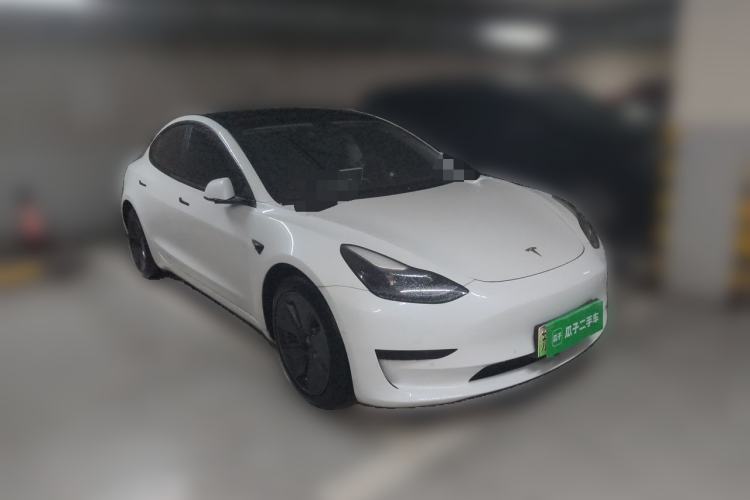 Used Tesla Model 3 2022 Rear-Wheel-Drive Version Front Right 45 Deg