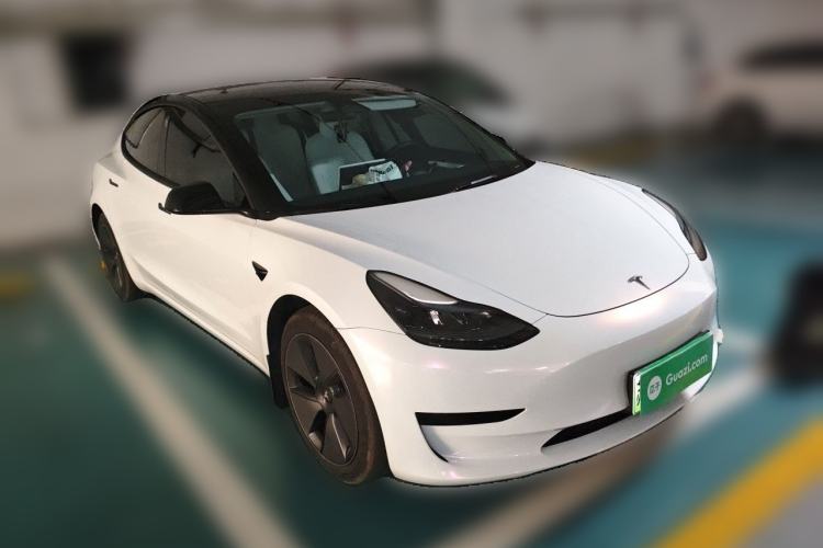 Used Tesla Model 3 2022 Rear-Wheel-Drive Version Front Right 45 Deg