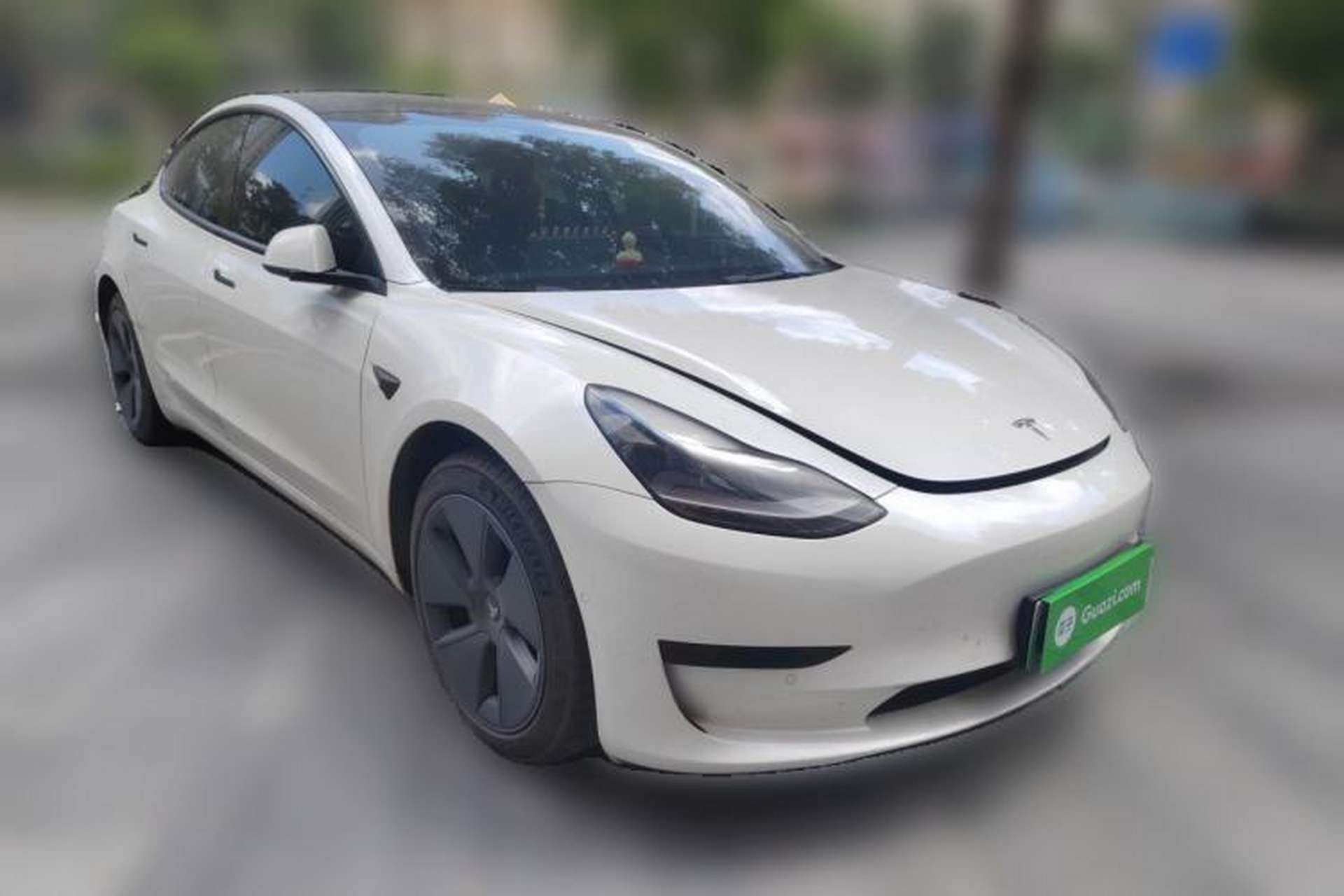 Used Tesla Model 3 2022 Rear-Wheel-Drive Version Front Right 45 Deg
