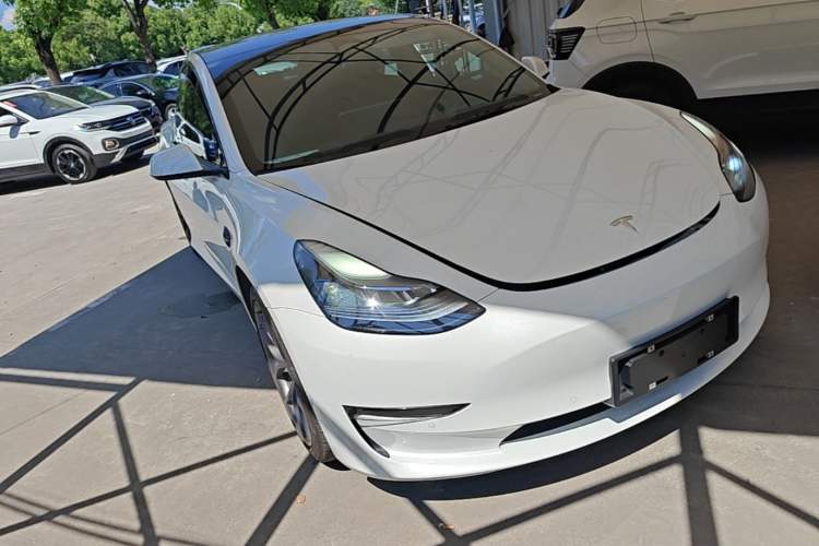 Used Tesla Model 3 2022 Performance High-Performance All-Wheel-Drive Version Front Right 45 Deg
