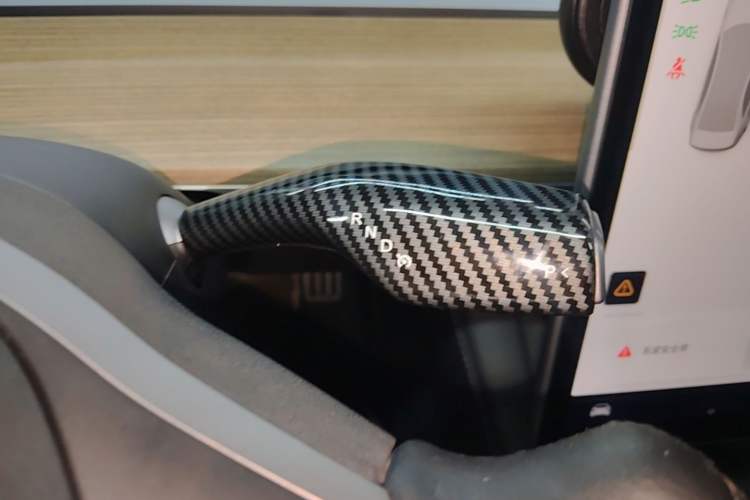Used Tesla Model 3 2022 Performance High-Performance All-Wheel-Drive Version Gear Lever