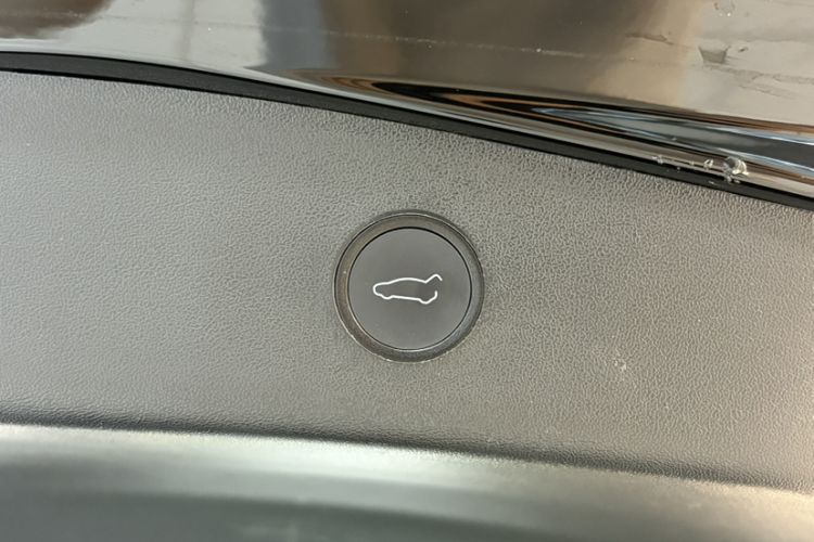 Used Tesla Model 3 2022 Performance High-Performance All-Wheel-Drive Version Headliner
