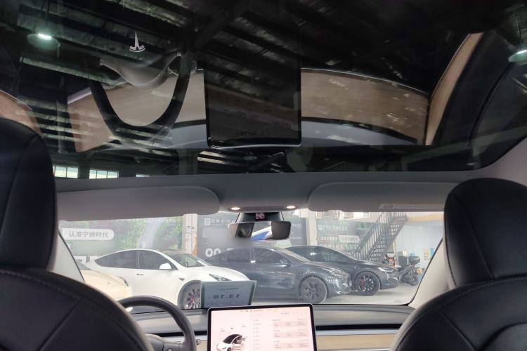 Used Tesla Model 3 2022 Rear-Wheel-Drive Version Headliner
