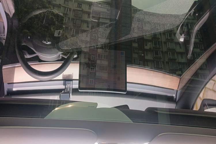 Used Tesla Model 3 2022 Rear-Wheel-Drive Version Headliner