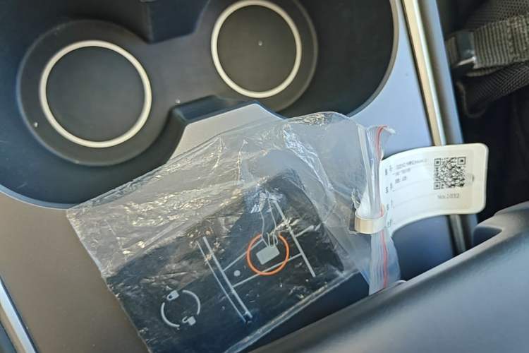 Used Tesla Model 3 2022 Performance High-Performance All-Wheel-Drive Version Interior 1