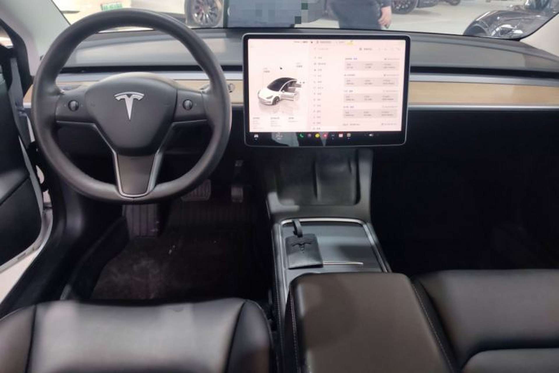 Used Tesla Model 3 2022 Rear-Wheel-Drive Version Interior 2