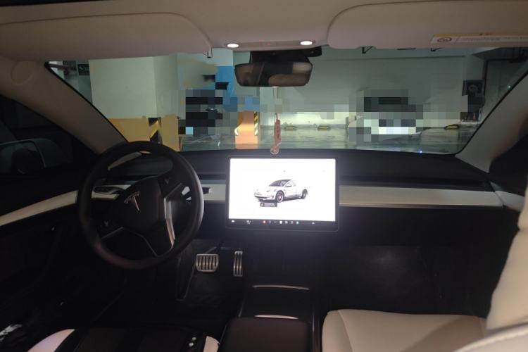 Used Tesla Model 3 2022 Performance High-Performance All-Wheel-Drive Version Interior 2