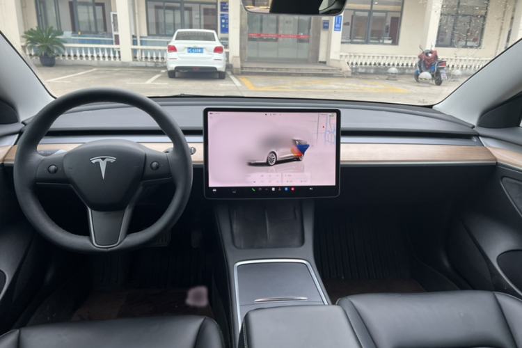 Used Tesla Model 3 2022 Rear-Wheel-Drive Version Interior 6