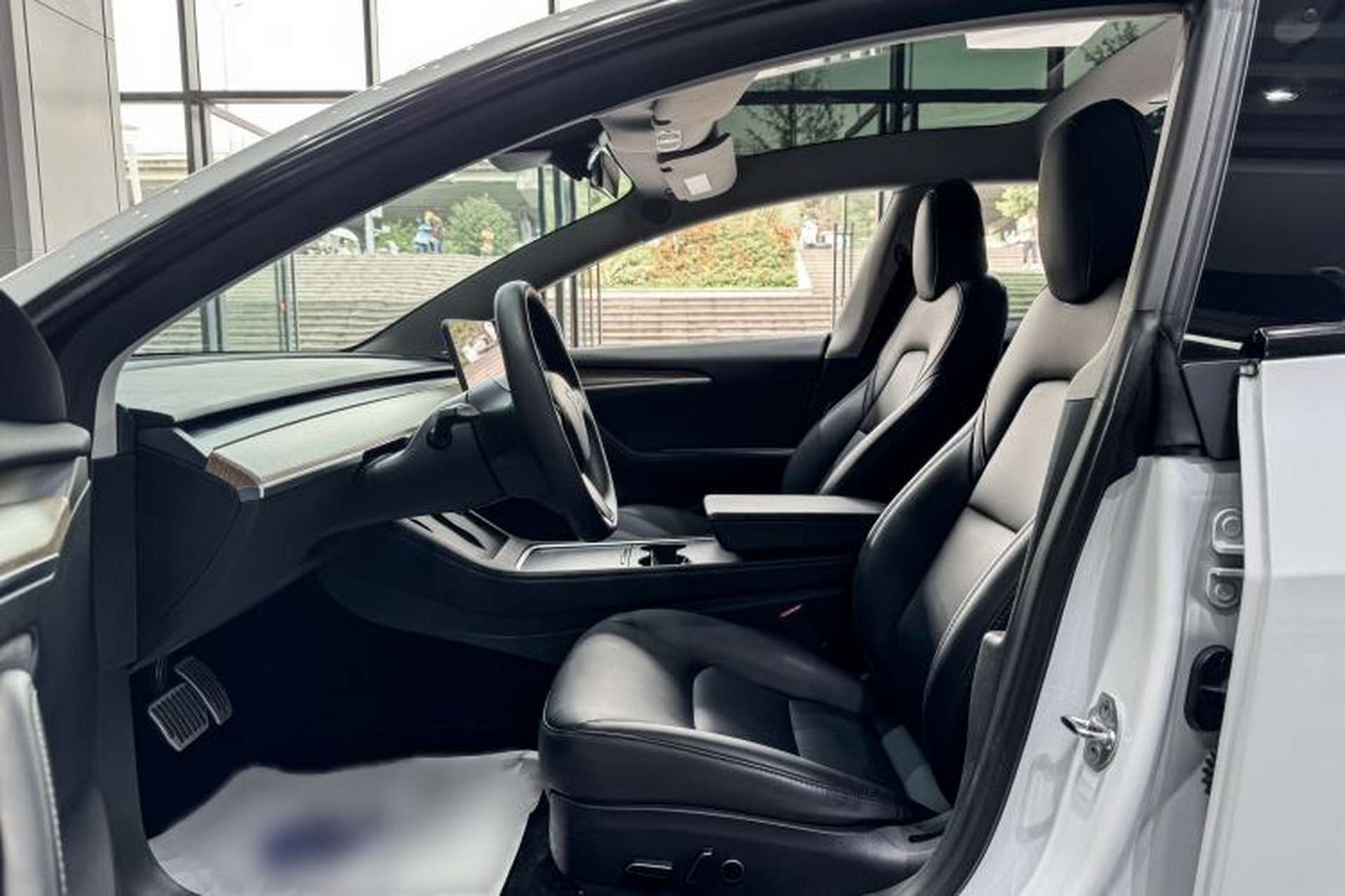 Used Tesla Model 3 2022 Rear-Wheel-Drive Version Interior 6