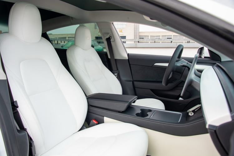 Used Tesla Model 3 2022 Rear-Wheel-Drive Version Interior 8