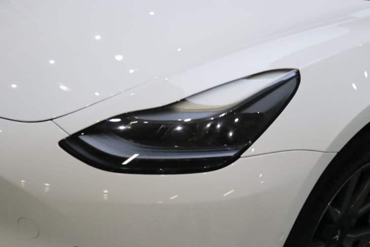 Used Tesla Model 3 2022 Rear-Wheel-Drive Version Left Front Headlight