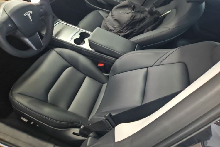 Used Tesla Model 3 2022 Rear-Wheel-Drive Version Left Front Seat