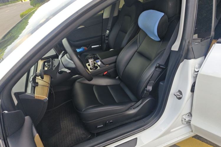 Used Tesla Model 3 2022 Performance High-Performance All-Wheel-Drive Version Left Front Seat