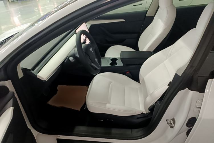 Used Tesla Model 3 2022 Rear-Wheel-Drive Version Left Front Seat