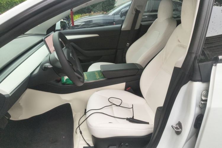 Used Tesla Model 3 2022 Rear-Wheel-Drive Version Left Front Seat