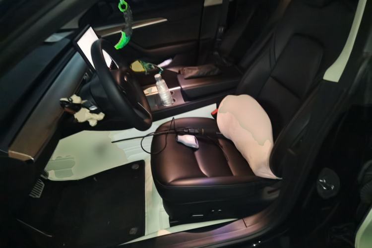 Used Tesla Model 3 2022 Rear-Wheel-Drive Version Left Front Seat