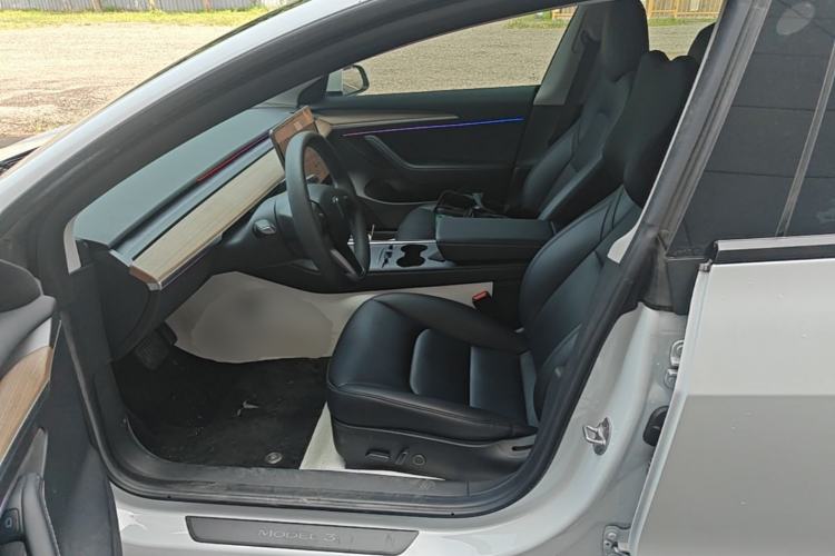 Used Tesla Model 3 2022 Rear-Wheel-Drive Version Left Front Seat