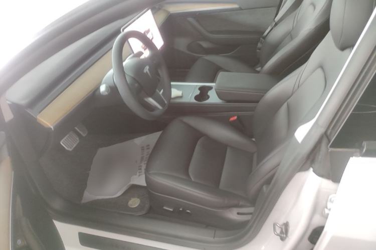 Used Tesla Model 3 2022 Rear-Wheel-Drive Version Left Front Seat