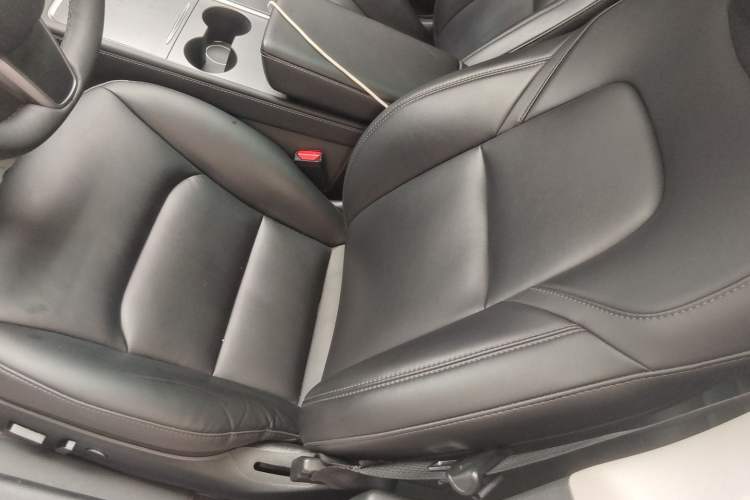 Used Tesla Model 3 2022 Rear-Wheel-Drive Version Left Front Seat