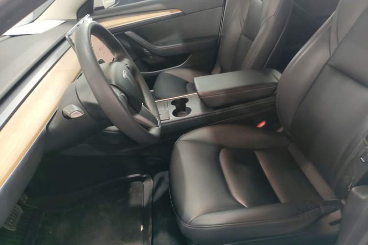 Used Tesla Model 3 2022 Rear-Wheel-Drive Version Left Front Seat