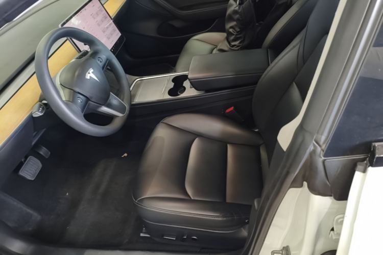 Used Tesla Model 3 2022 Rear-Wheel-Drive Version Left Front Seat