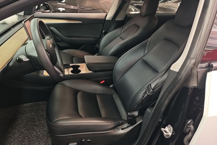 Used Tesla Model 3 2022 Rear-Wheel-Drive Version Left Front Seat
