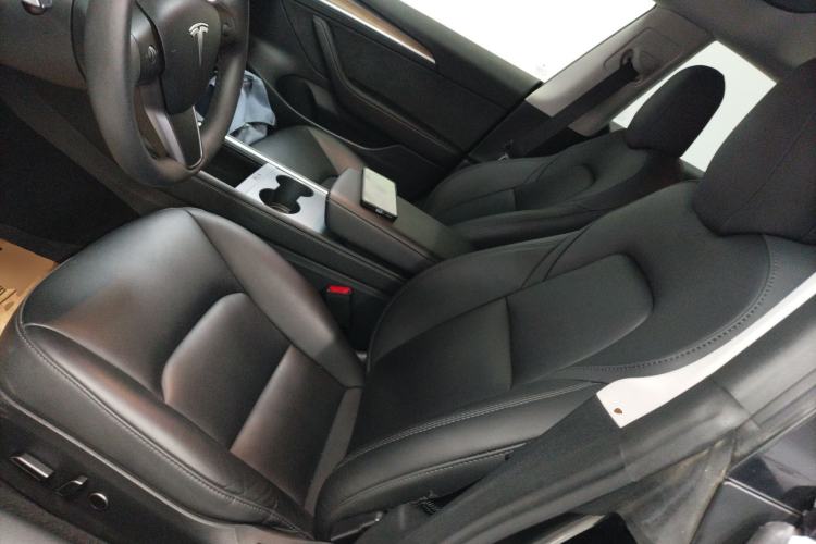 Used Tesla Model 3 2022 Rear-Wheel-Drive Version Left Front Seat